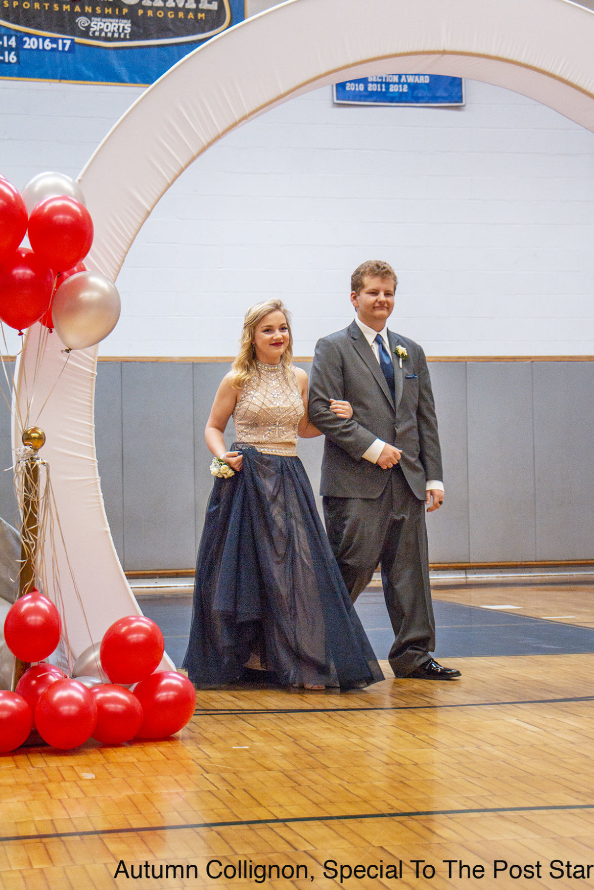 Johnsburg_Prom_37.jpg